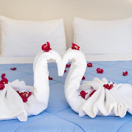 Aegean Blue Santorini Perissa Apartman Kültér fotó