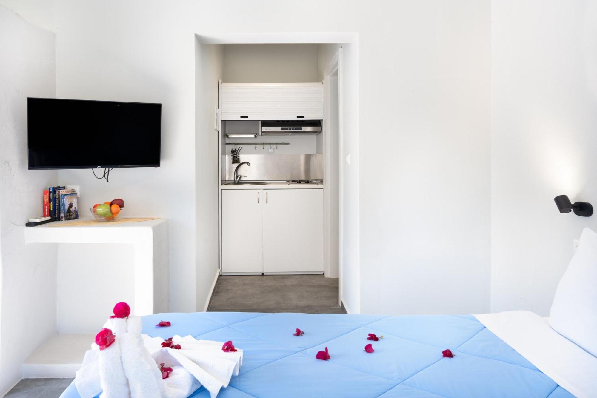 Aegean Blue Santorini Perissa Apartman Kültér fotó