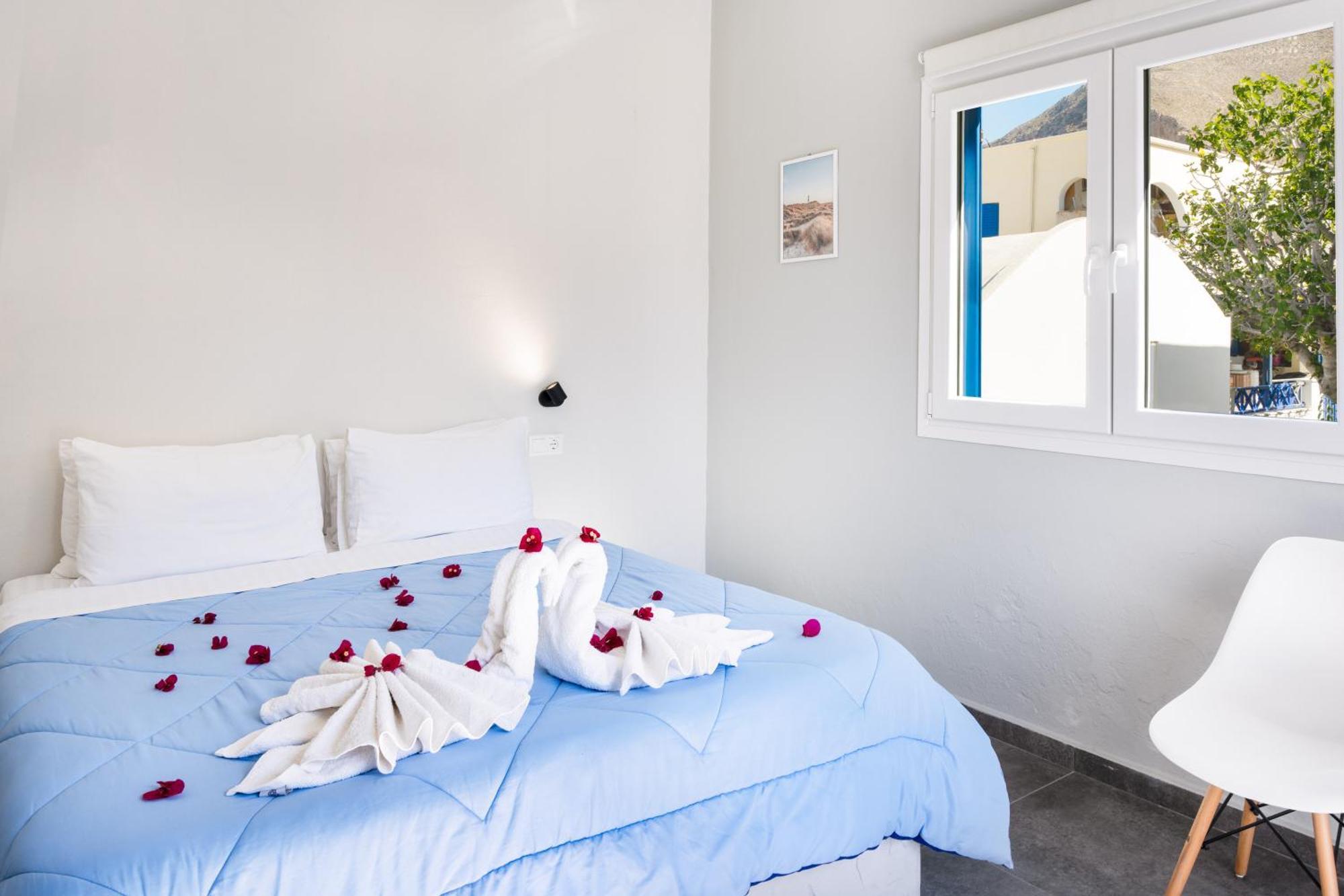 Aegean Blue Santorini Perissa Apartman Kültér fotó