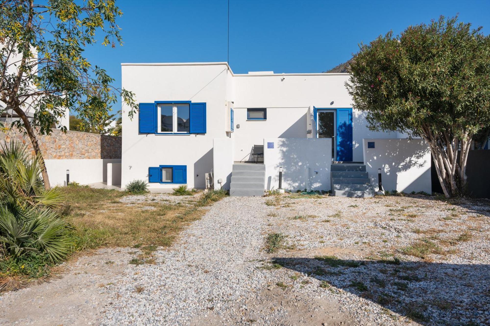 Aegean Blue Santorini Perissa Apartman Kültér fotó